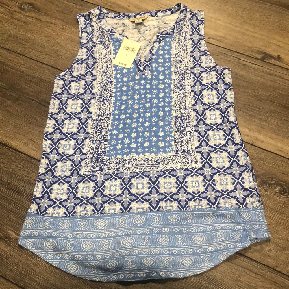 New with tags Lucky Brand sleeveless top size small.